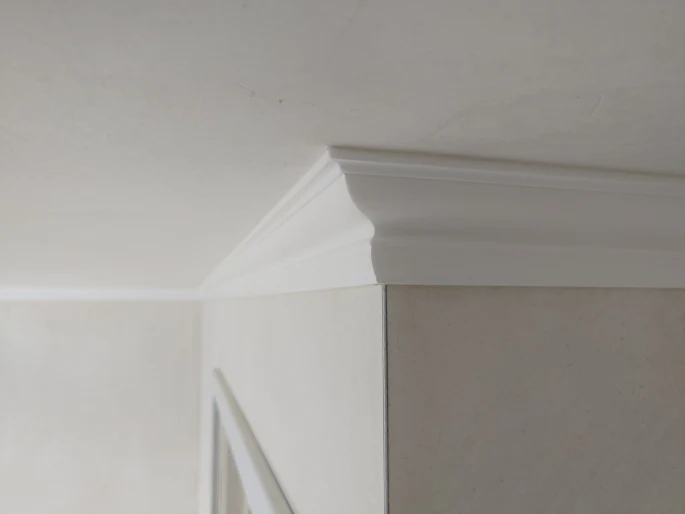 CX148 Corniche plafond Orac Decor - 4,5x3x200cm (h x p x L) - moulure décorative polymère - Image 2
