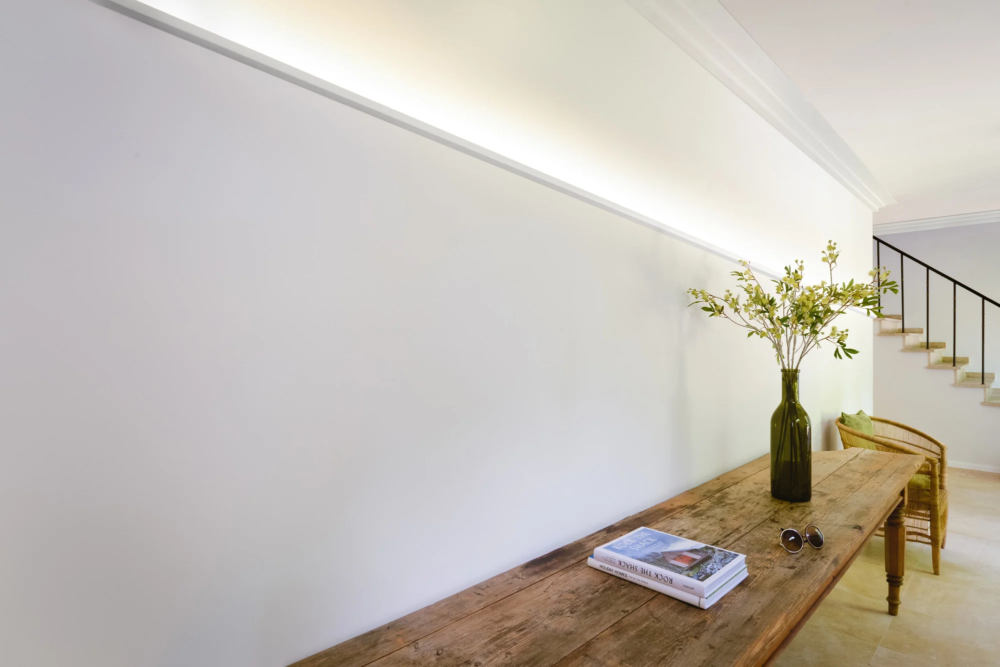 Profile aluminium pour ruban Led avec diffuseur clipsable - utilisable avec les corniches d'éclairage Orac - Image 3