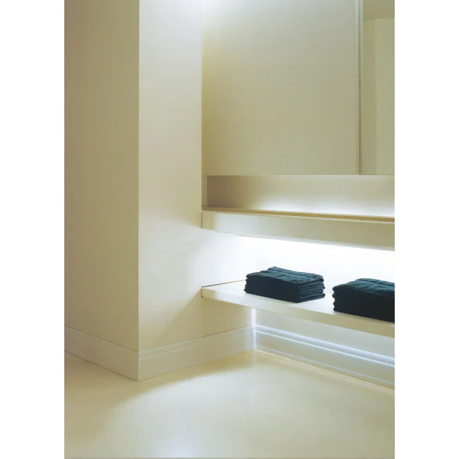 SX104F Flexible Plinthe Orac Decor -15x1,5x200cm (h x p x L) - plinthe décorative polymère - Image 2